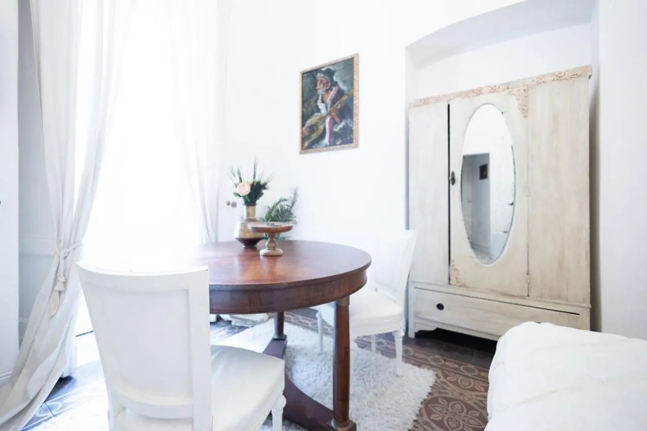 B&B Morosoli Palace Catane Couette-café