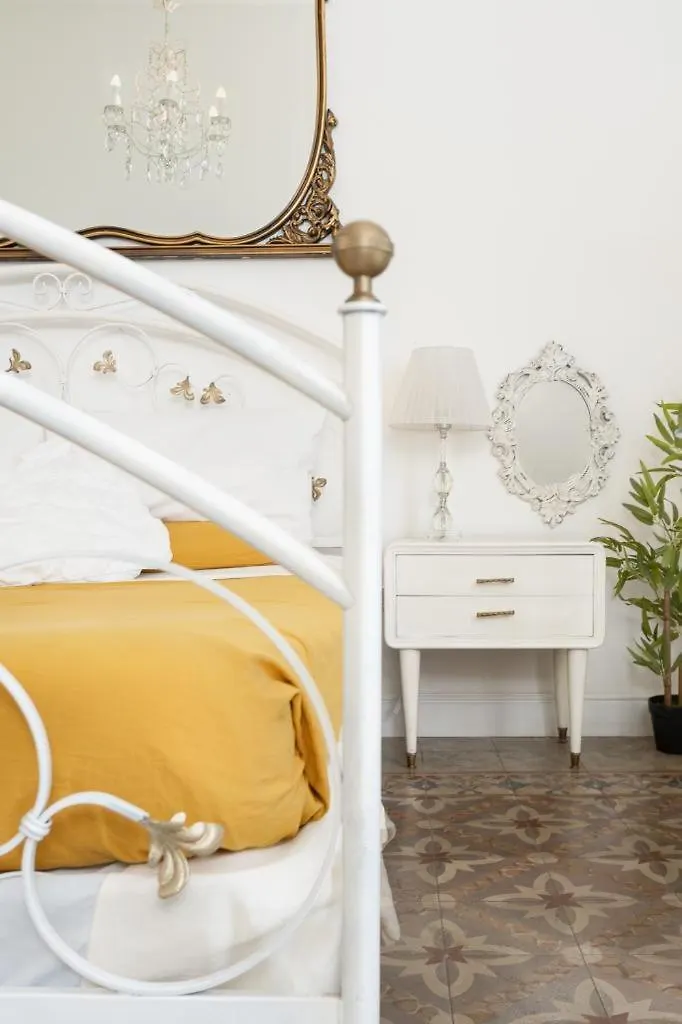 B&B Morosoli Palace Catane Couette-café